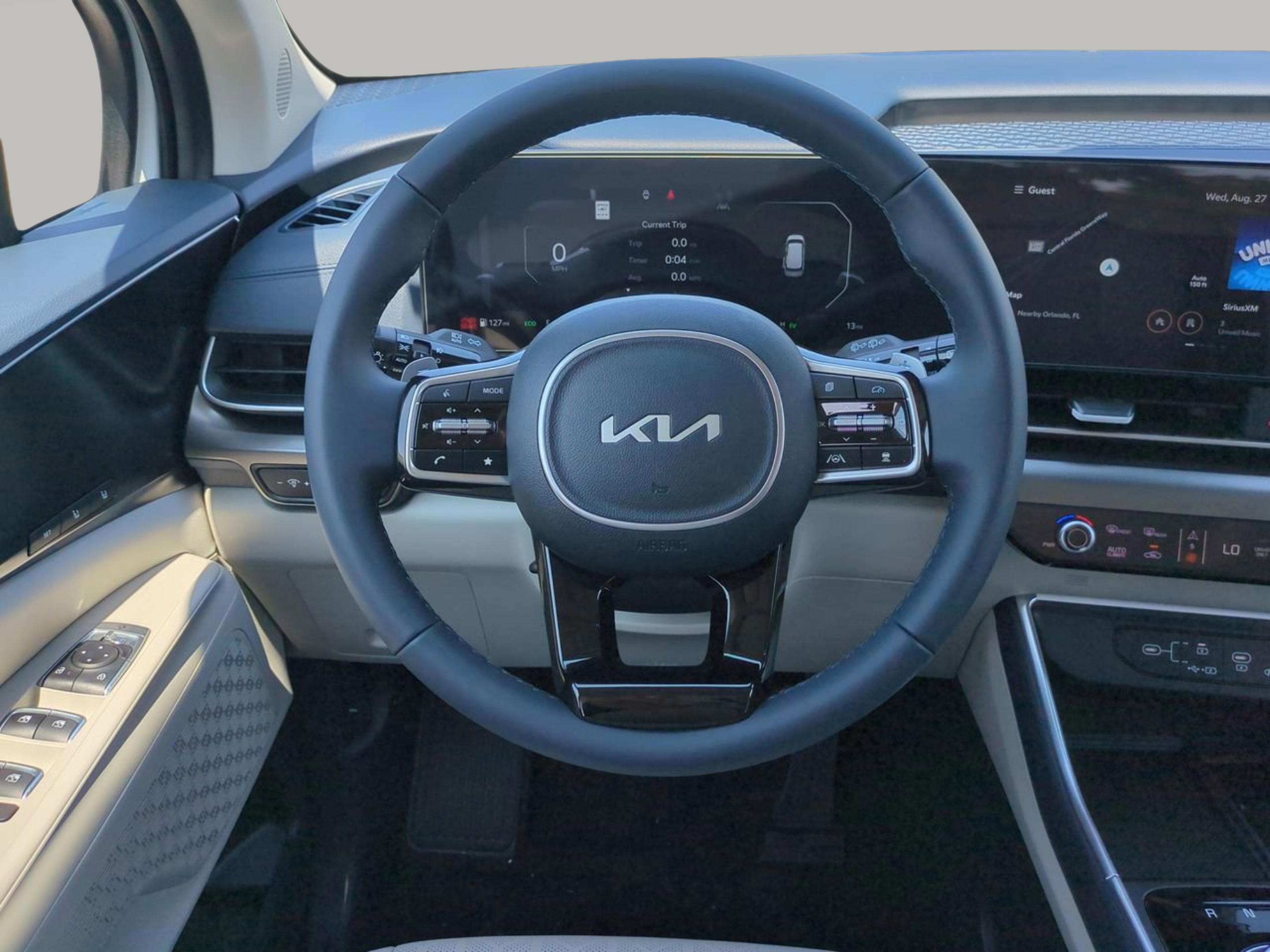 2026 Kia Carnival SX photo 30