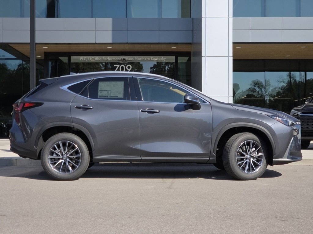 2026 Lexus NX 350h photo 23
