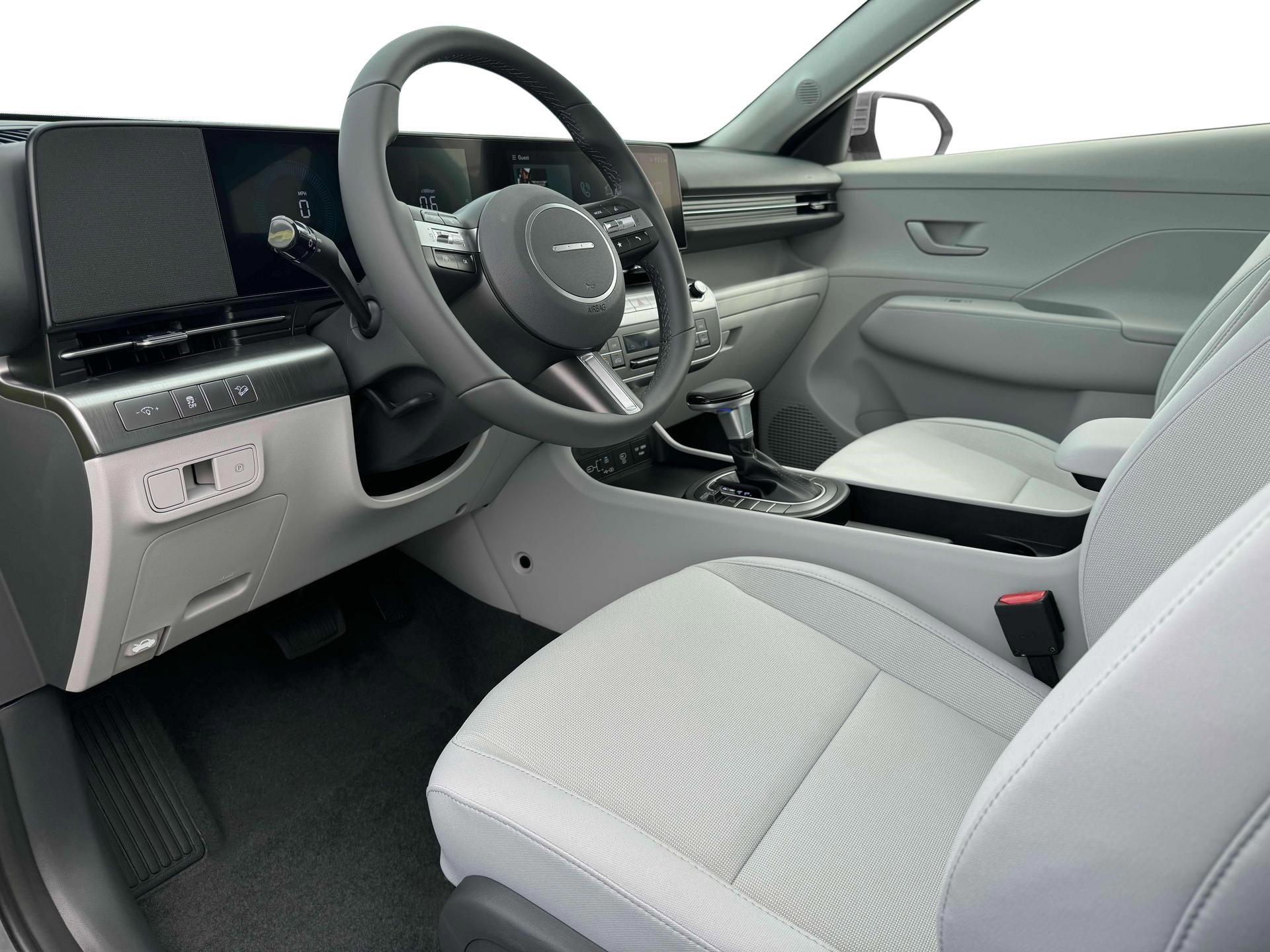 2025 Hyundai Kona SEL photo 14
