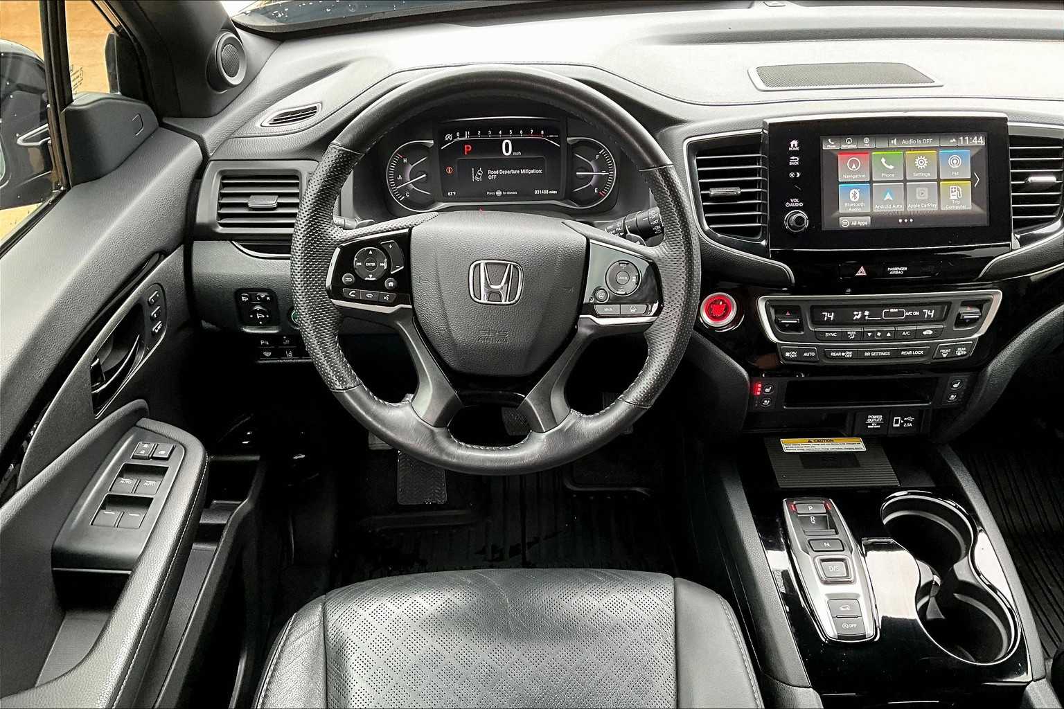 2023 Honda Passport Elite photo 5
