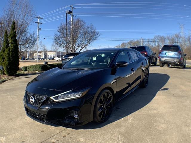 2023 Nissan Maxima SR