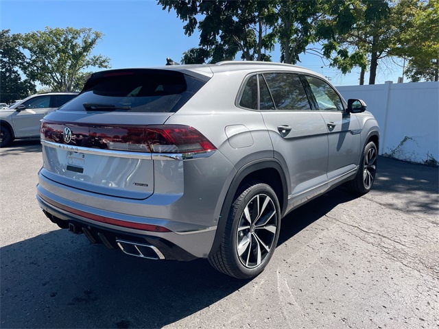 2026 Volkswagen Atlas Cross Sport SEL Premium R-Line photo 28