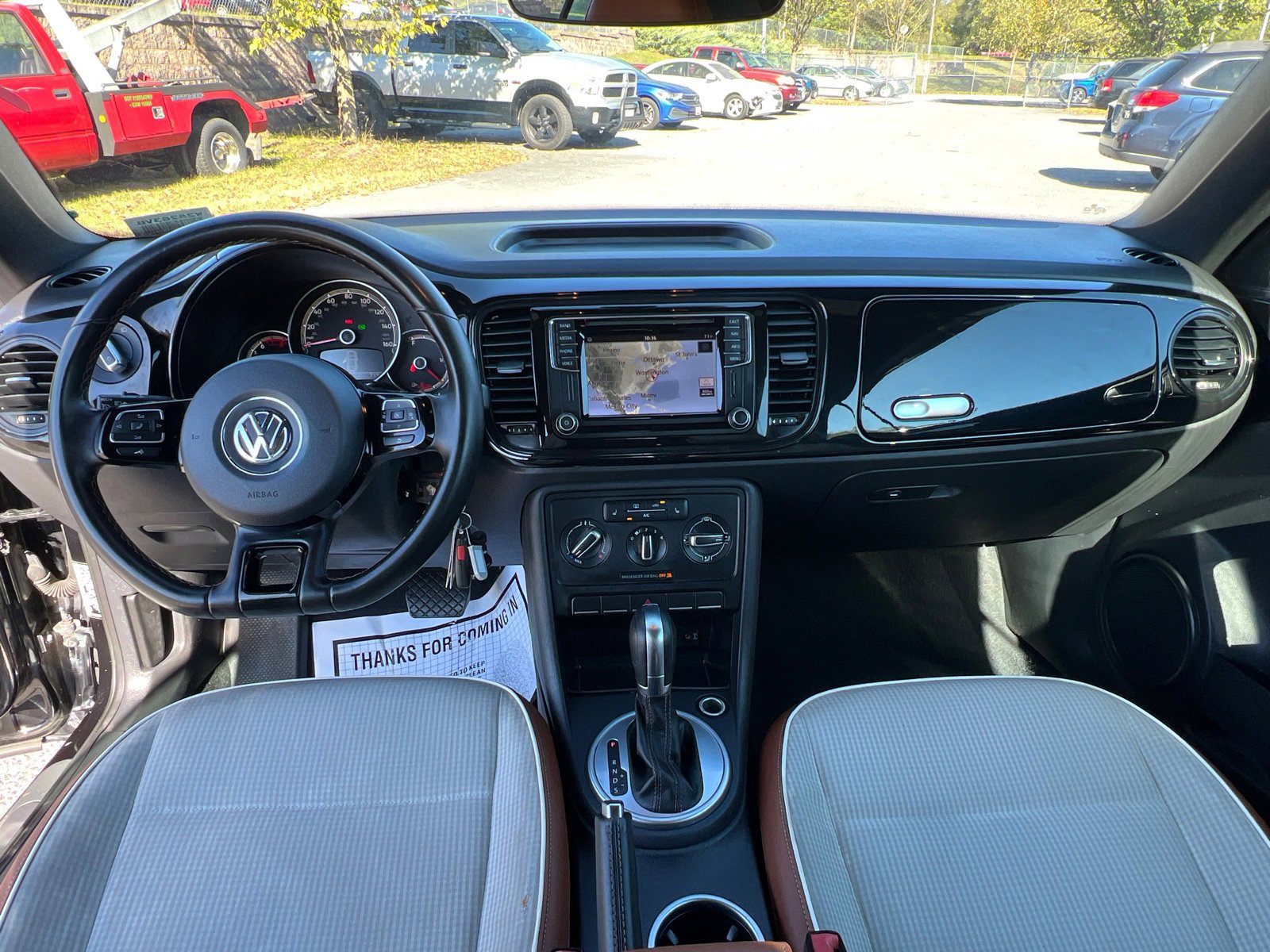 2017 Volkswagen Beetle 1.8T S photo 3