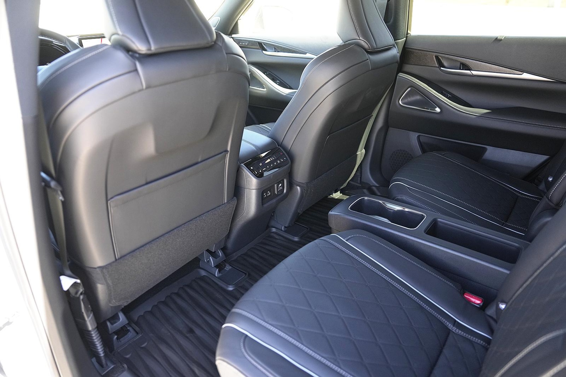 2025 Infiniti QX60 Autograph AWD photo 28
