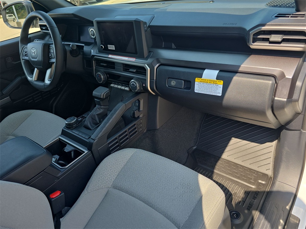 2025 Toyota 4Runner SR5 4WD photo 36