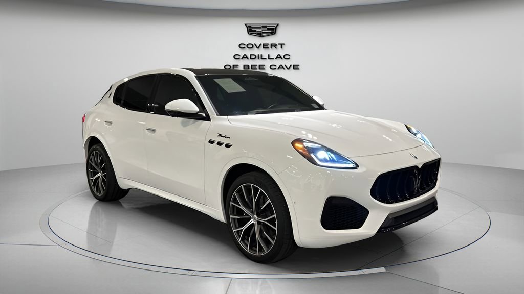 2023 Maserati Grecale MODENA's photo