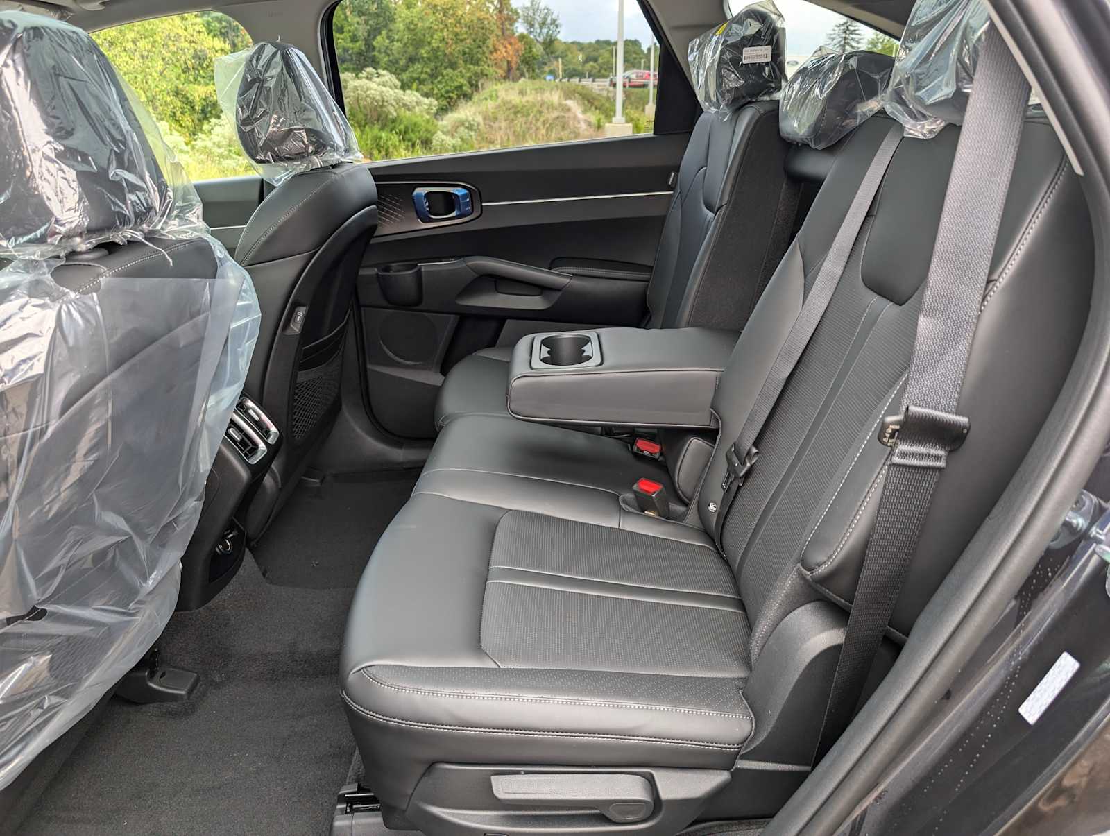 2026 Kia Sorento S photo 17