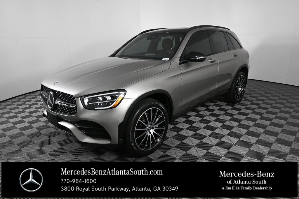 2022 Mercedes-Benz GLC GLC300's photo