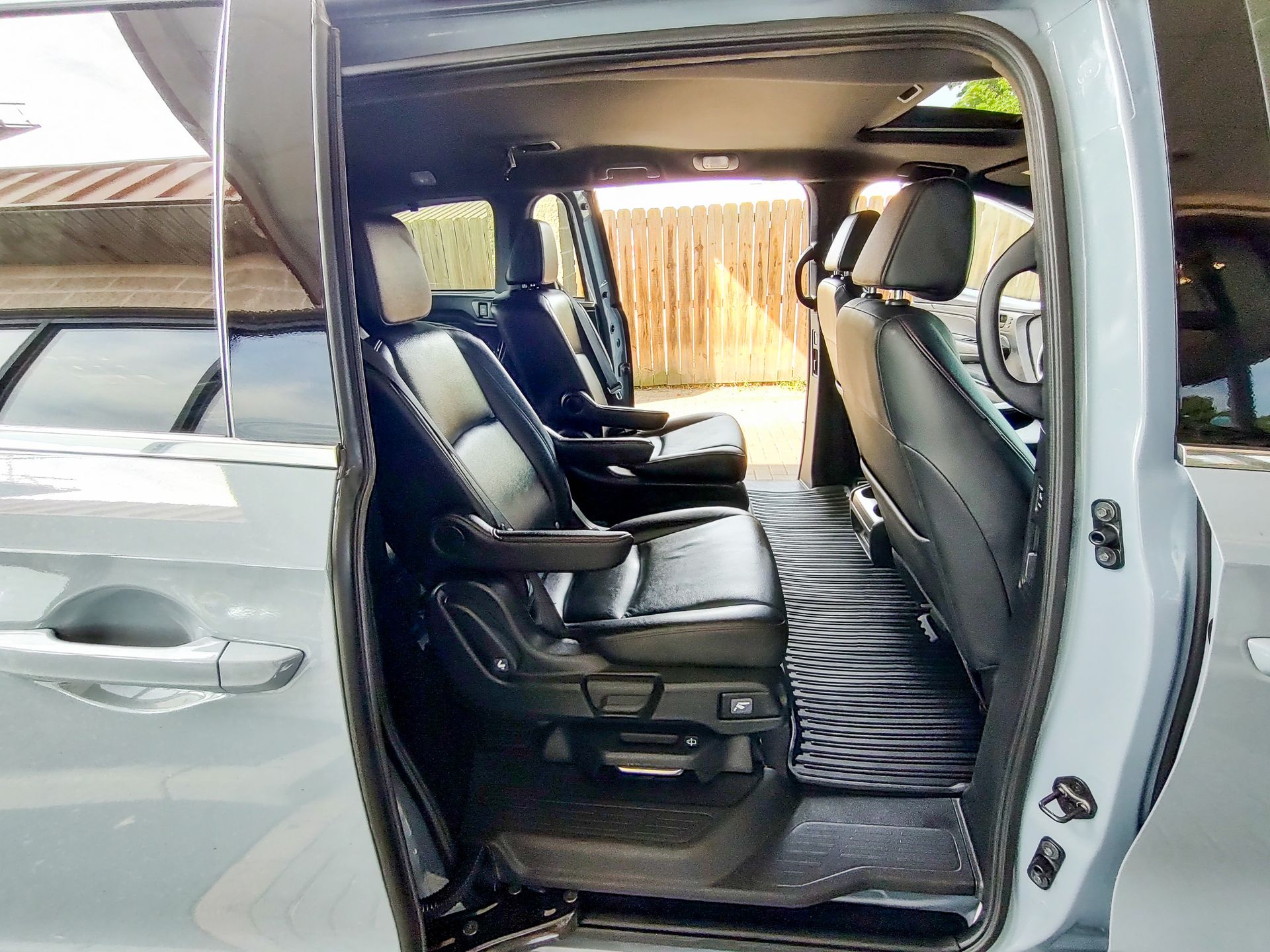 2024 Honda Odyssey Sport photo 5