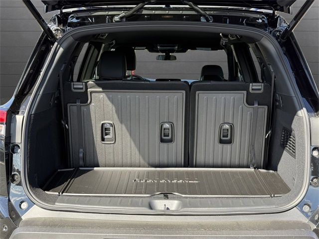 2025 Nissan Pathfinder Rock Creek photo 27