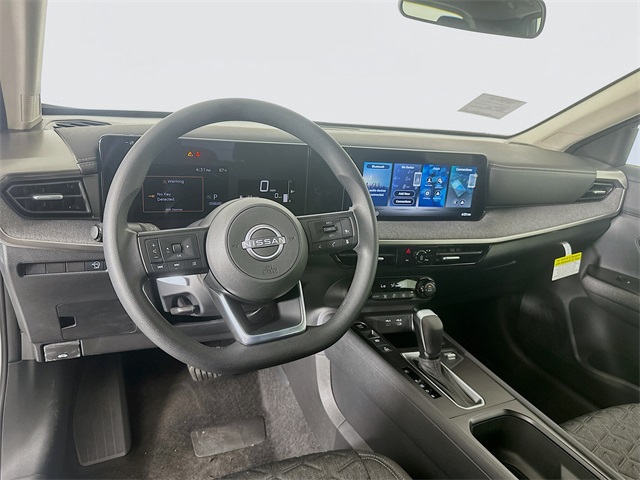 2026 Nissan Kicks SV photo 13