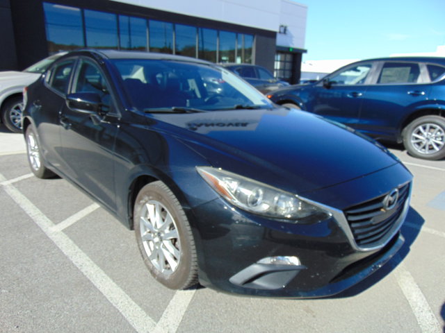 2014 Mazda Mazda3 Grand Touring photo 3