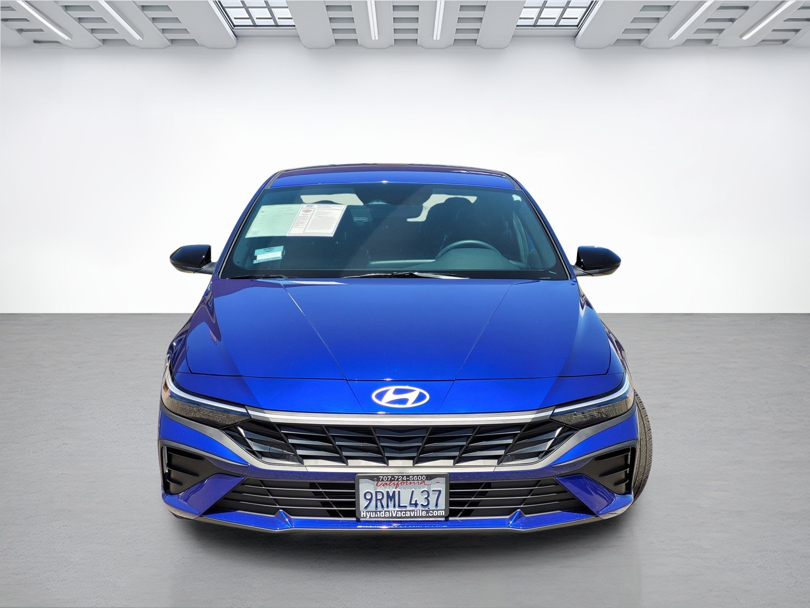 2025 Hyundai Elantra SEL Sport photo 2