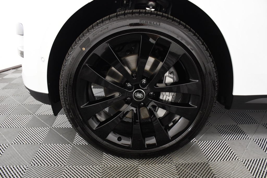 2025 Land Rover Range Rover Sport SE photo 30