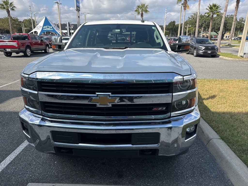 2016 Chevrolet Silverado 2500HD LTZ photo 3