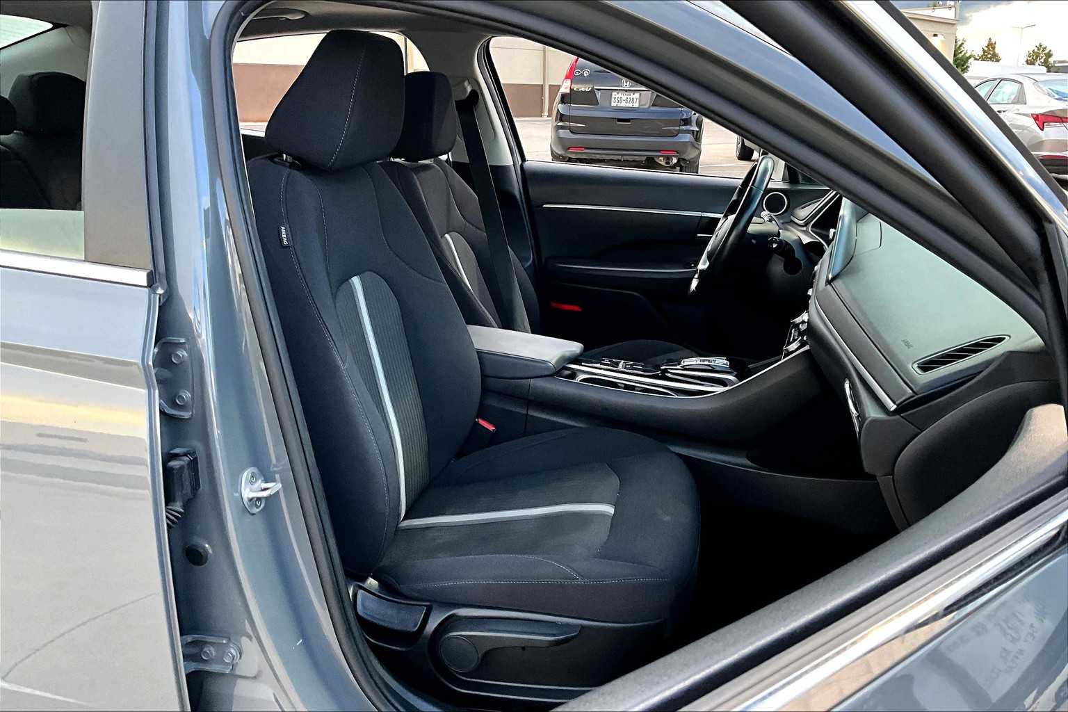 2023 Hyundai Sonata SEL photo 8