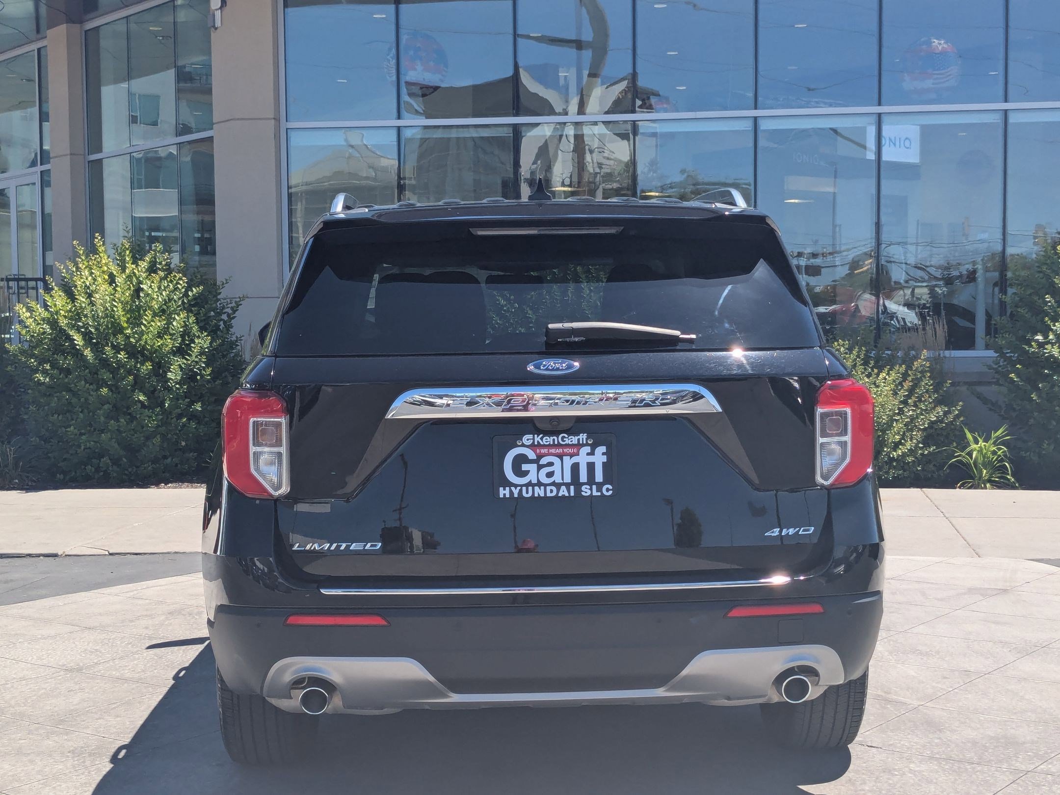 2024 Ford Explorer Limited photo 4