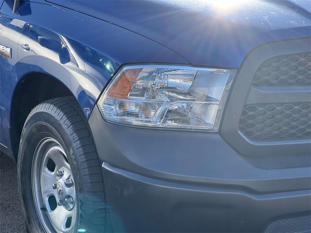 2016 Ram 1500 Tradesman photo 2