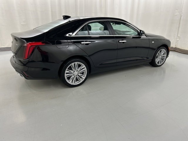 2025 Cadillac CT4 Premium Luxury photo 4