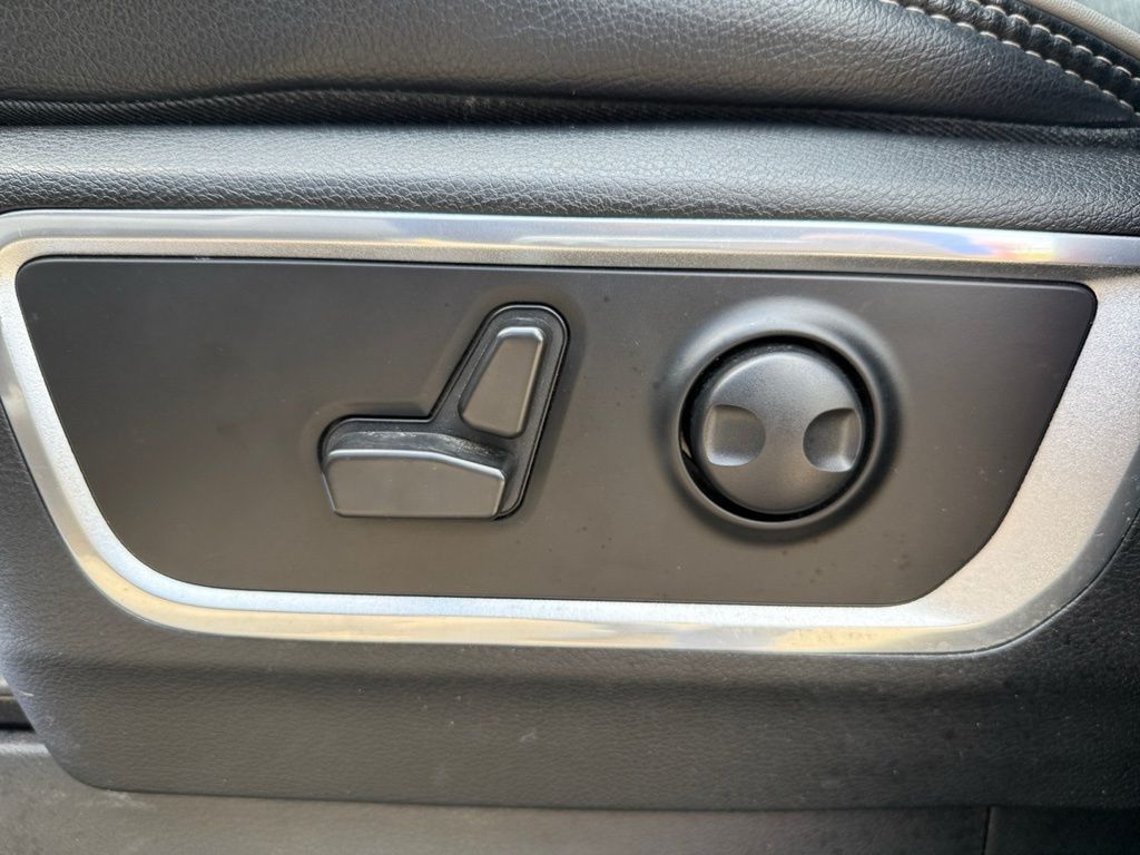 2022 Ram 1500 Laramie photo 26