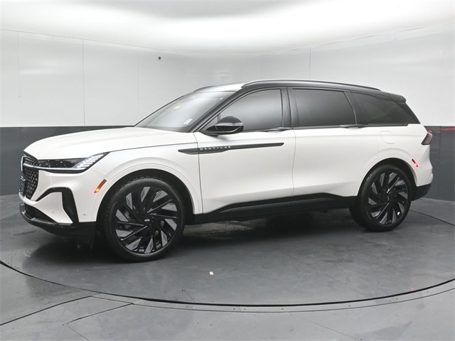 2024 LINCOLN NAUTILUS - Image 4