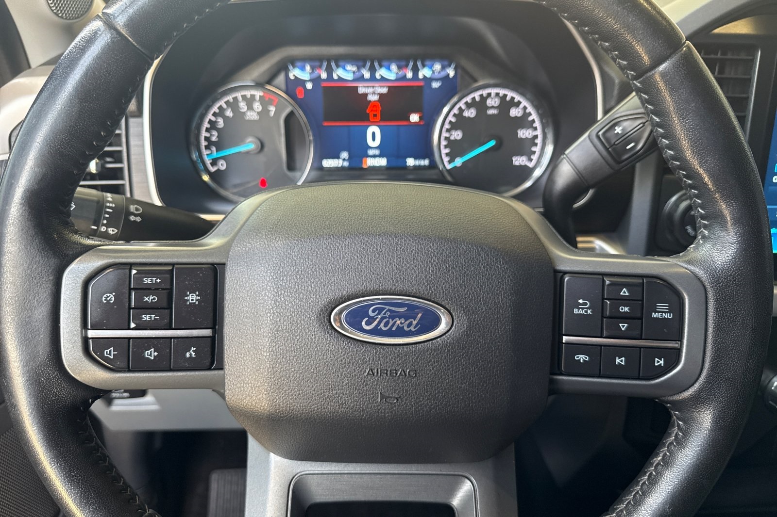 2022 Ford F-150 XLT photo 23