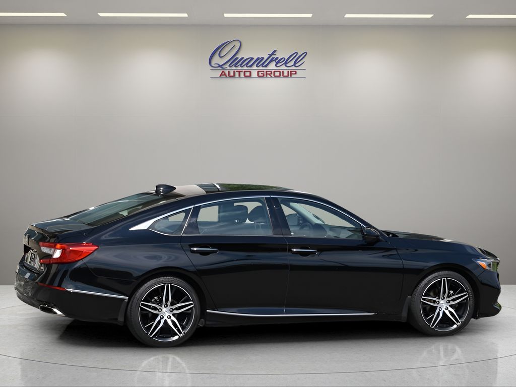 2021 Honda Accord Touring photo 3