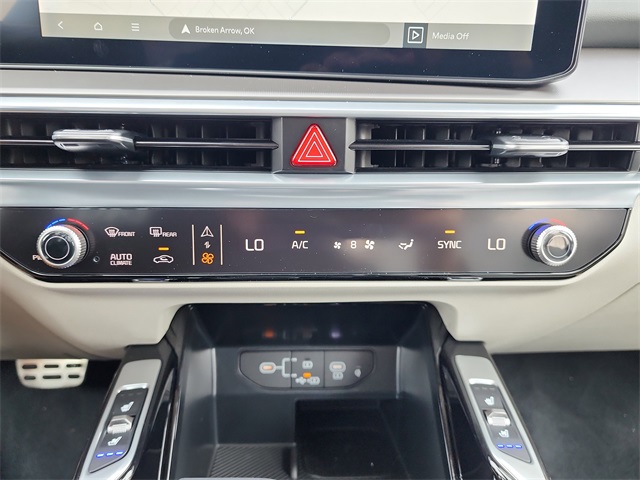 2026 Kia Sorento SX photo 20