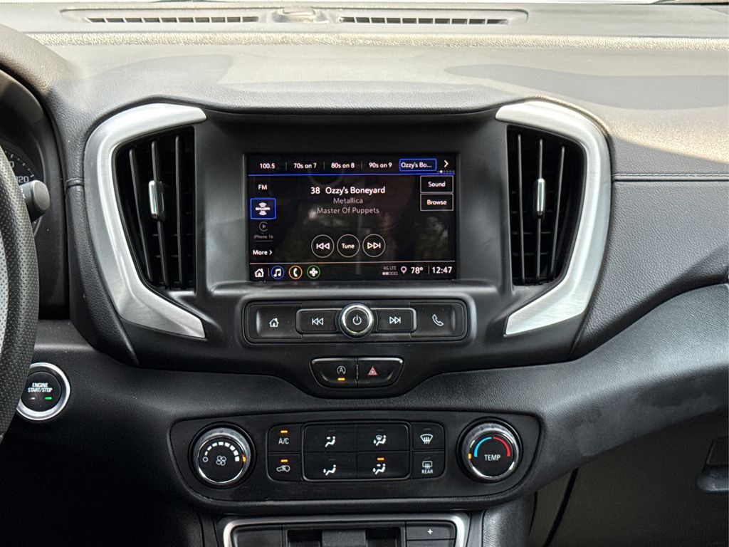 2023 Gmc Terrain SLE photo 18
