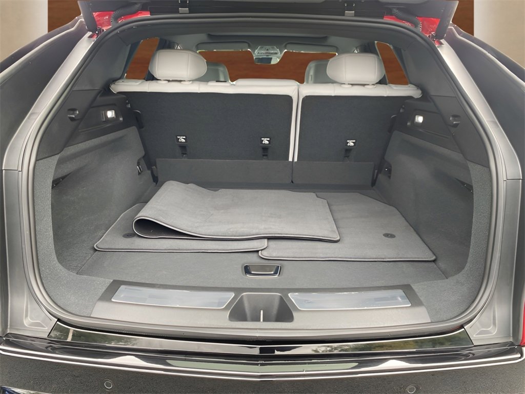 2024 Cadillac Lyriq Sport photo 11
