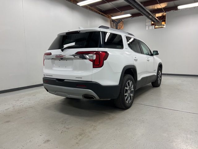 2023 Gmc Acadia SLT photo 3