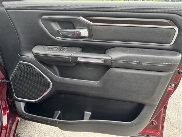 2022 Ram 1500 Laramie photo 12