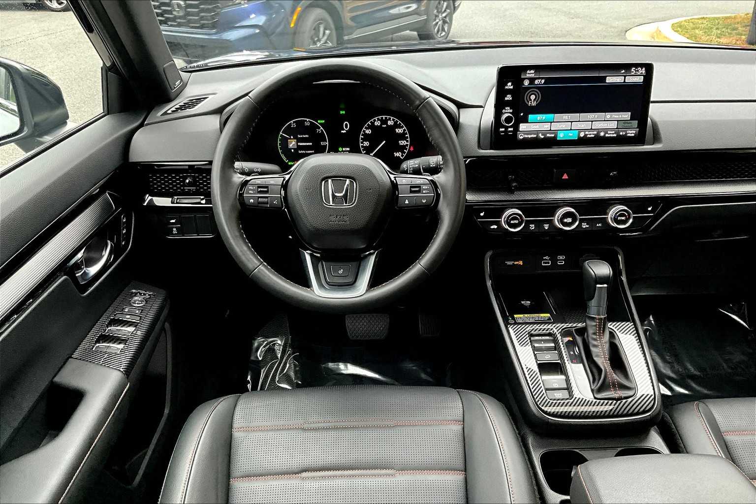 2025 Honda CR-V Hybrid Sport Touring photo 5