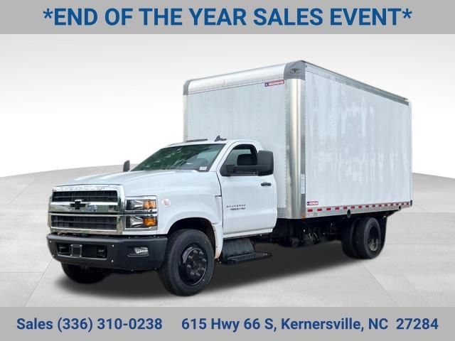 2023 Chevrolet Silverado 4500 Medium Duty Chassis Cab Work Truck's photo