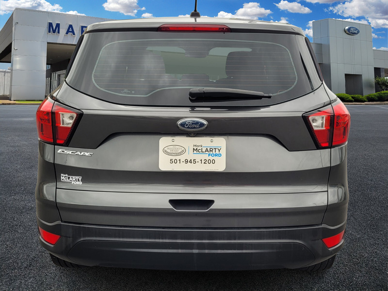 2019 Ford Escape S photo 4