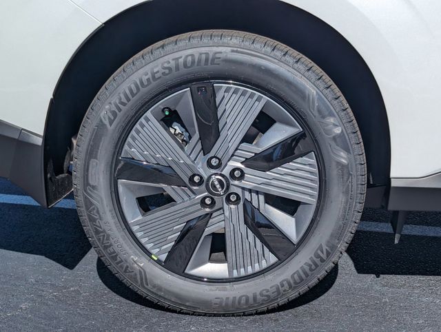 2025 Nissan Murano SL photo 10