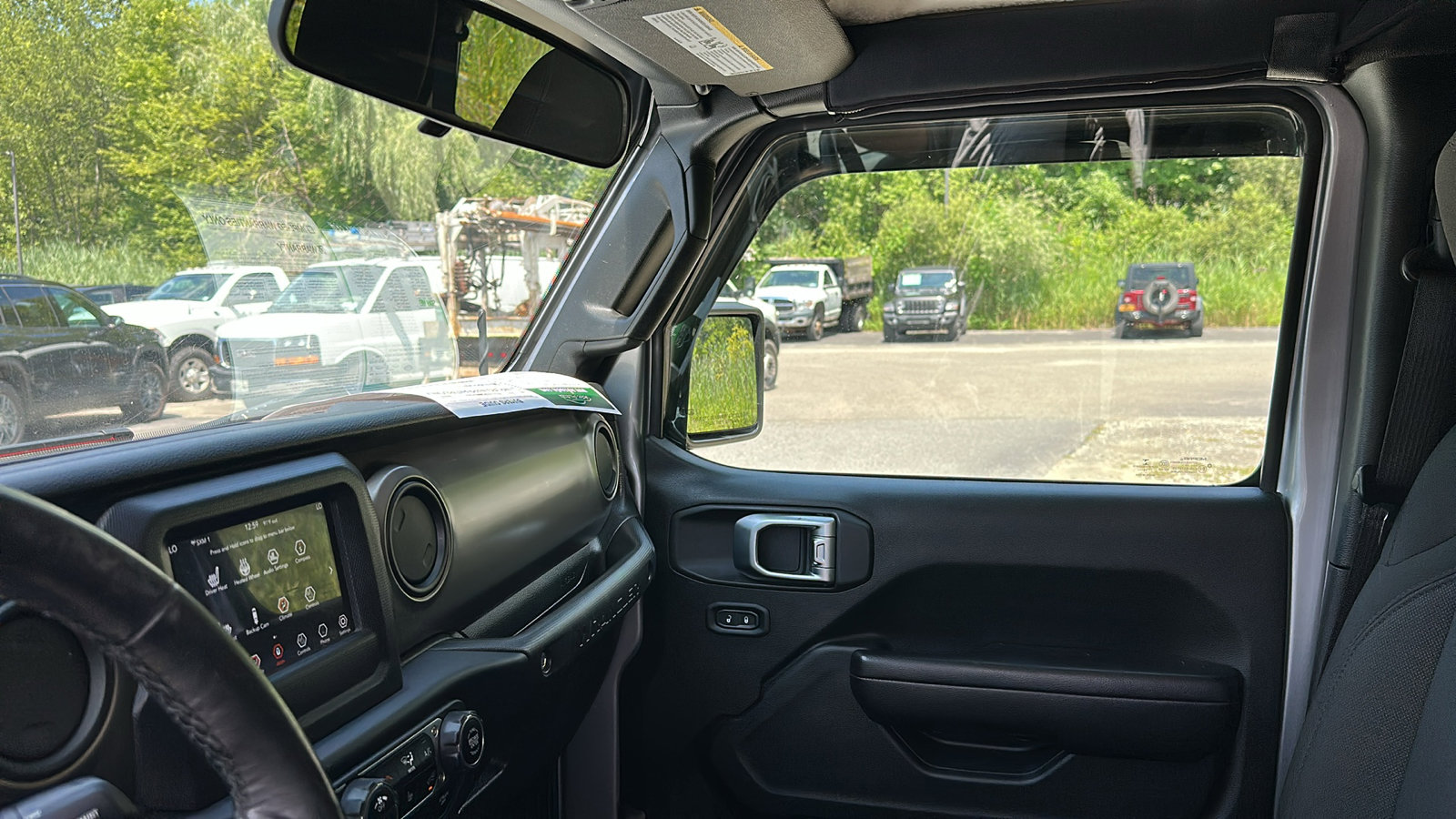 2020 Jeep Wrangler Unlimited Willys photo 22