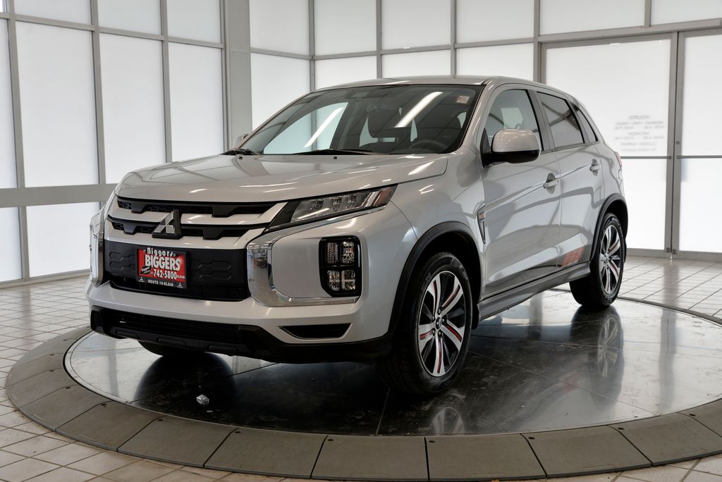 2024 Mitsubishi Outlander Sport ES LE SE photo 2