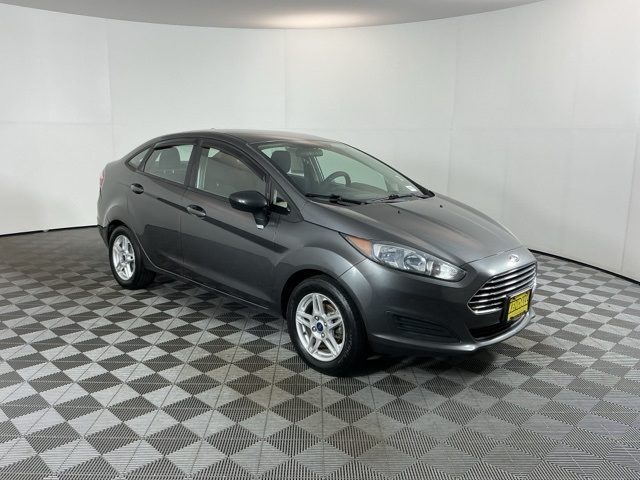 2019 Ford Fiesta SE photo 2