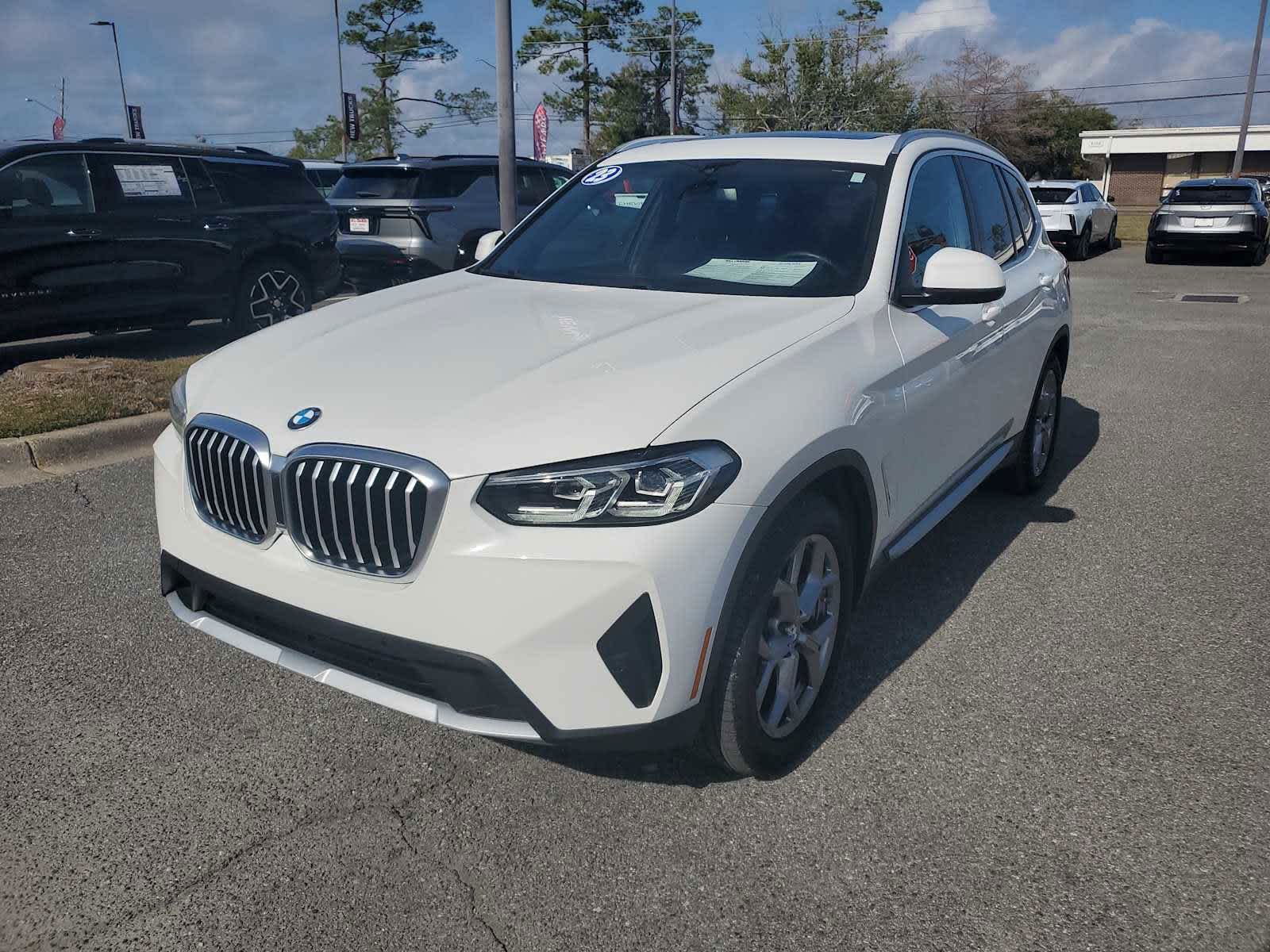 2023 BMW X3 30i's photo