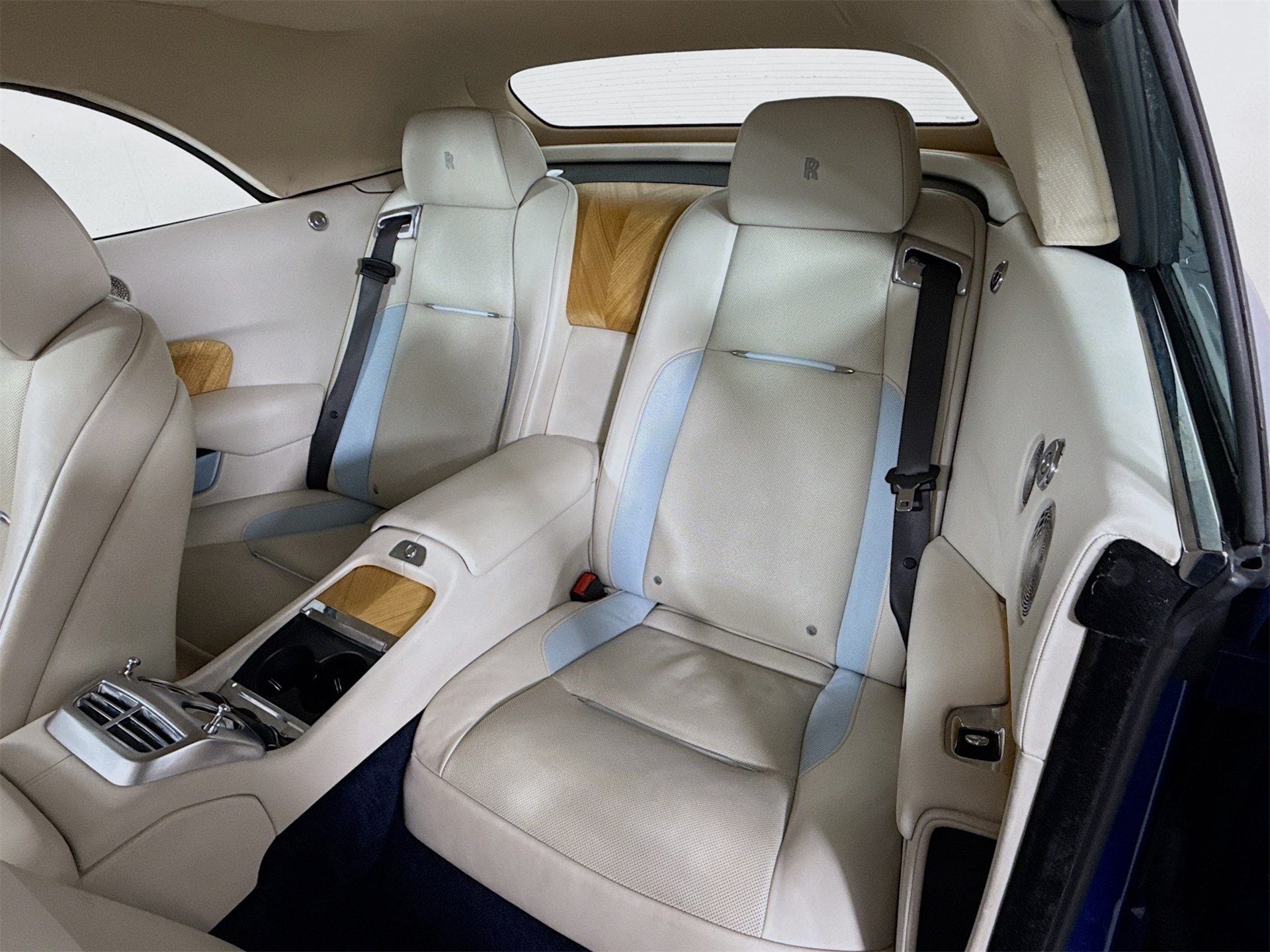2018 Rolls Royce Dawn RR6 photo 16