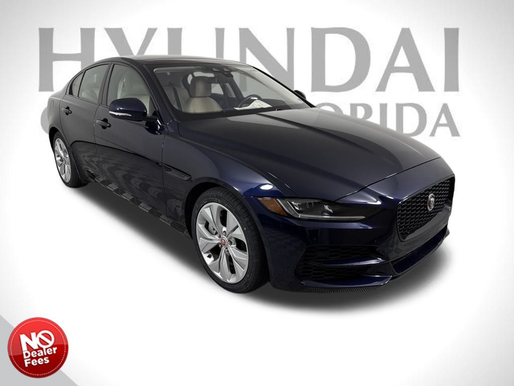 2020 Jaguar XE S's photo