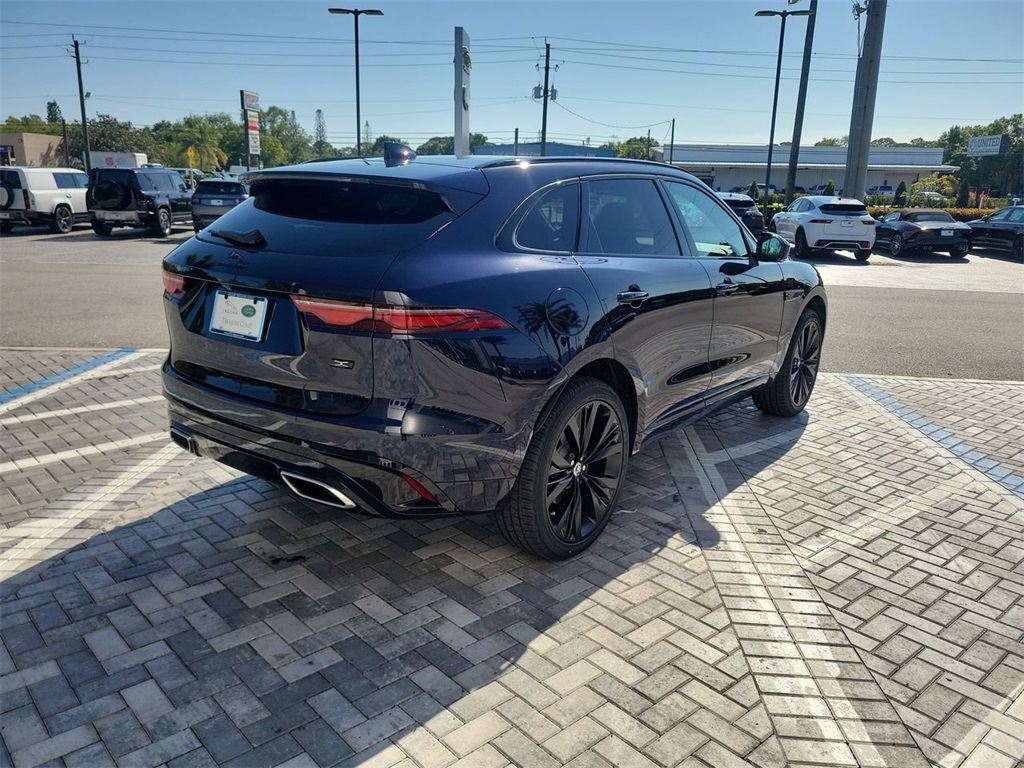 2026 Jaguar F-PACE P400 R-Dynamic S photo 5