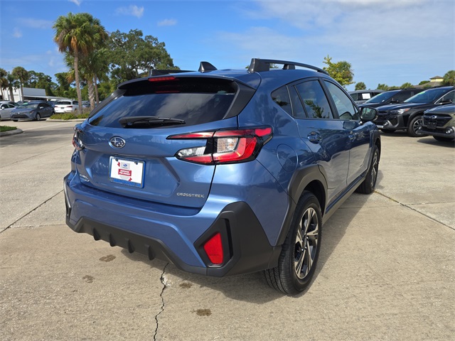 2024 Subaru Crosstrek Premium photo 3