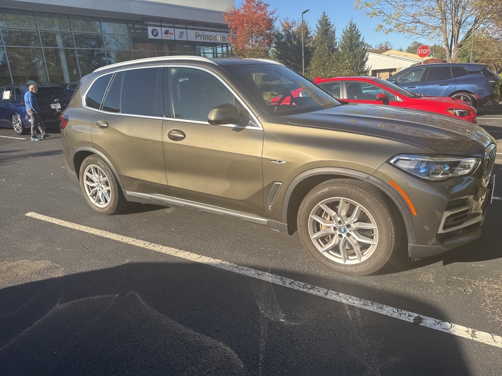 2023 Bmw X5 xDrive45e photo 2