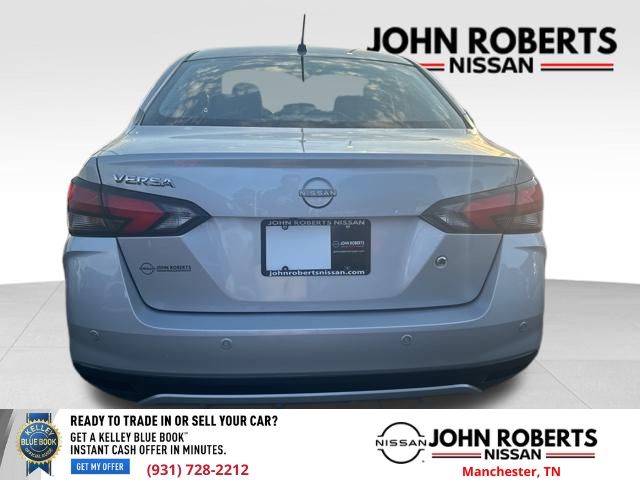 2025 Nissan Versa 1.6 S photo 4
