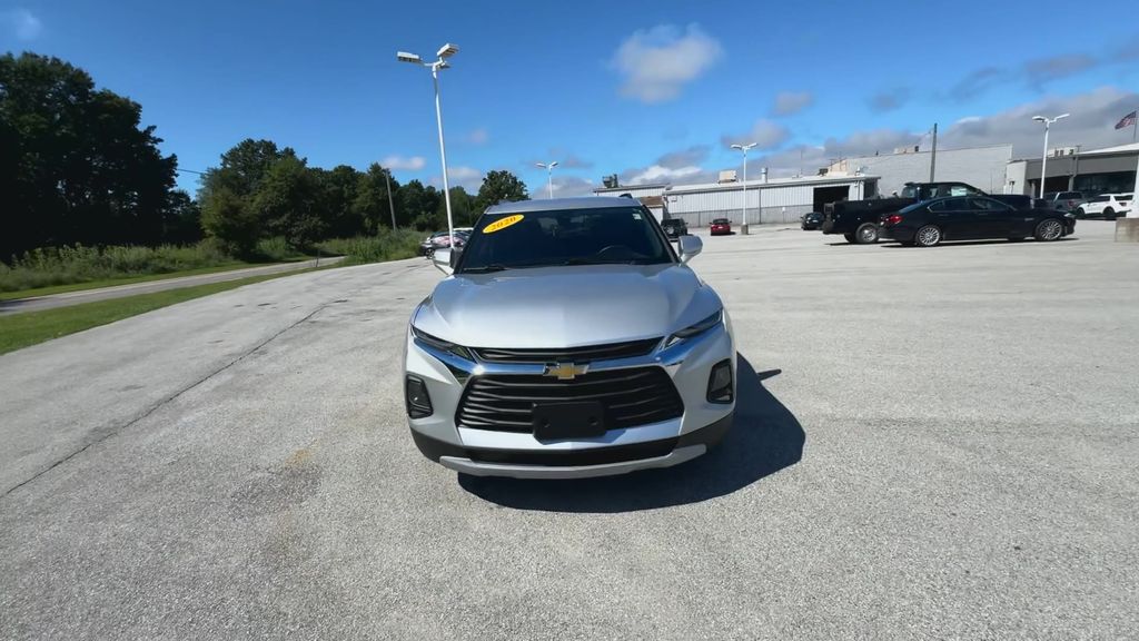 2020 Chevrolet Blazer 3LT photo 2
