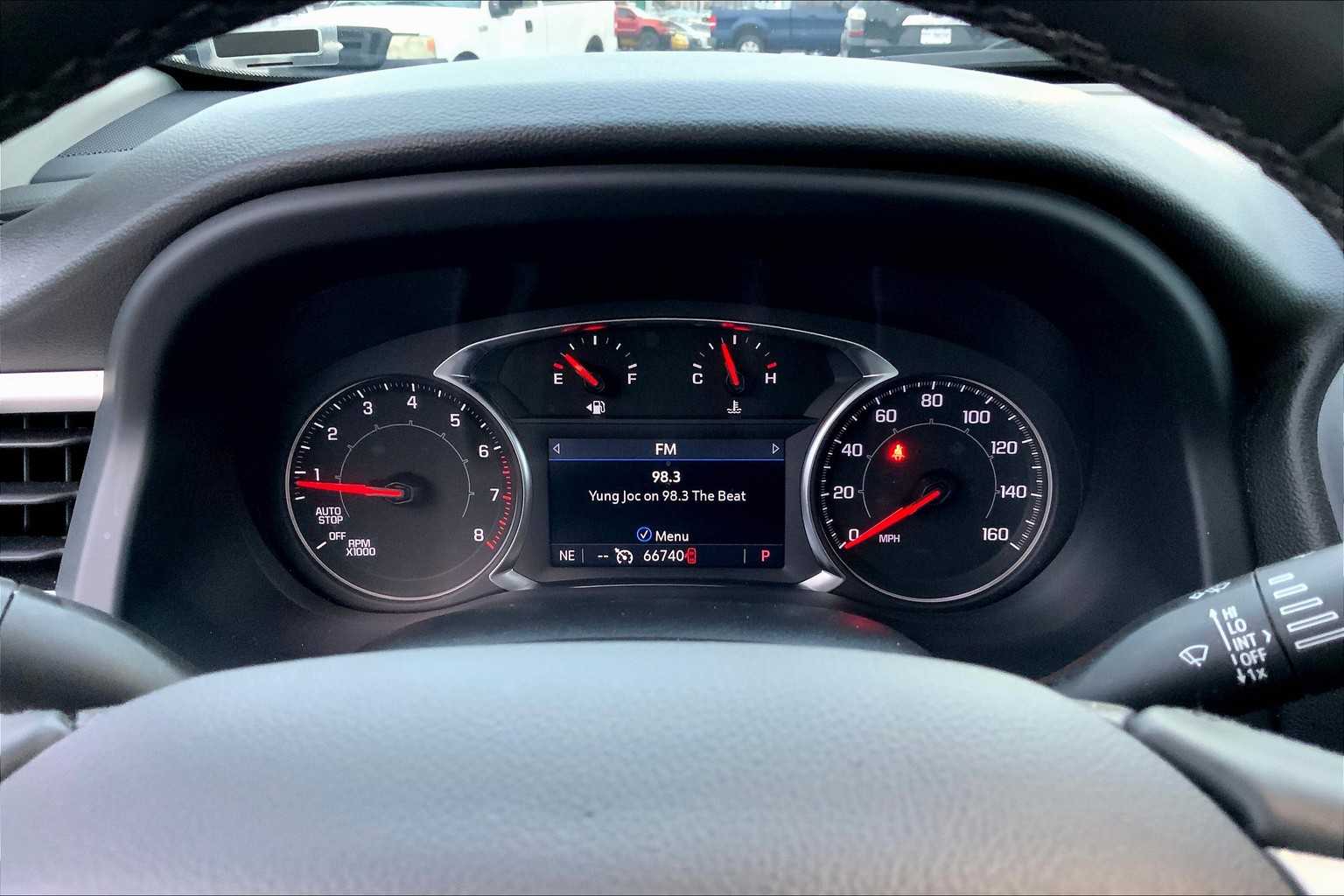2023 Gmc Acadia SLT photo 24