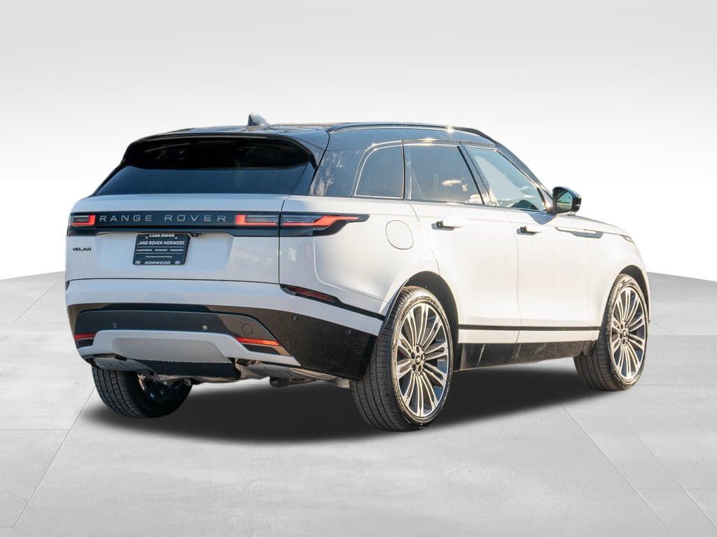 2025 Land Rover Range Rover Velar photo 4