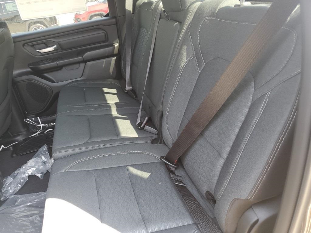 2025 Ram 1500 Tradesman photo 14